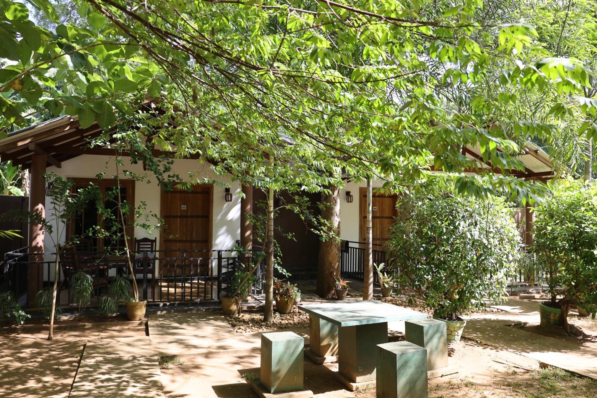 Max Safari Villa Udawalawe Eksteriør billede